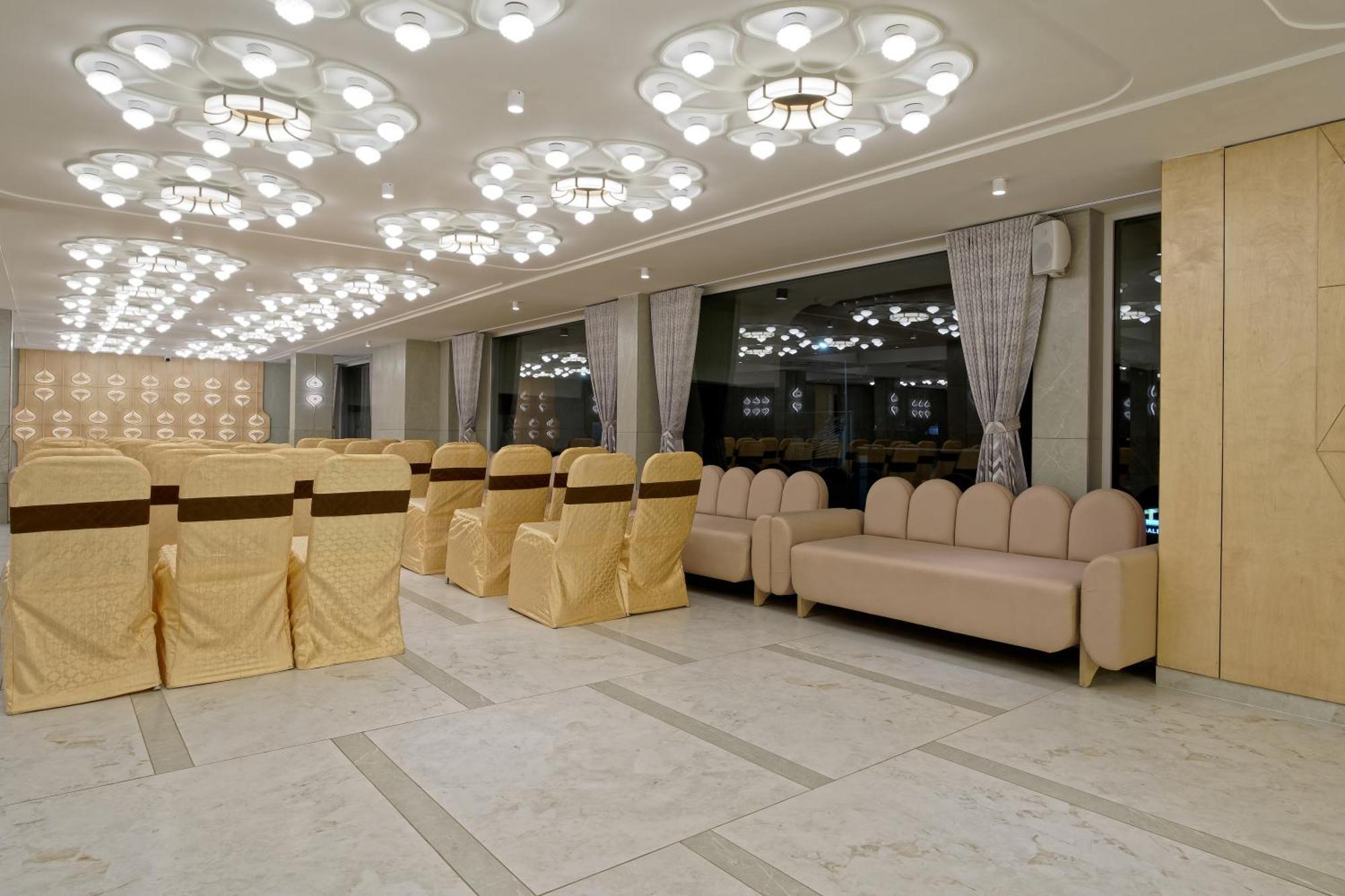Exora Inn Ahmedabad Exterior photo