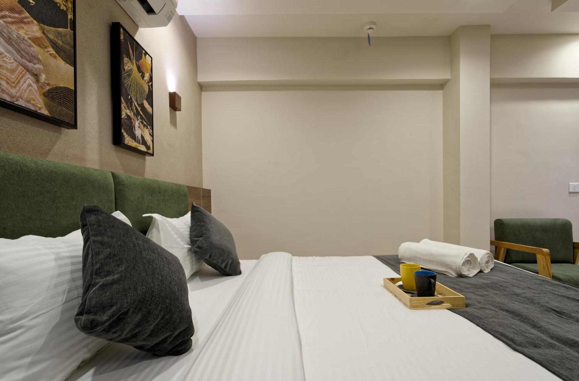 Exora Inn Ahmedabad Exterior photo